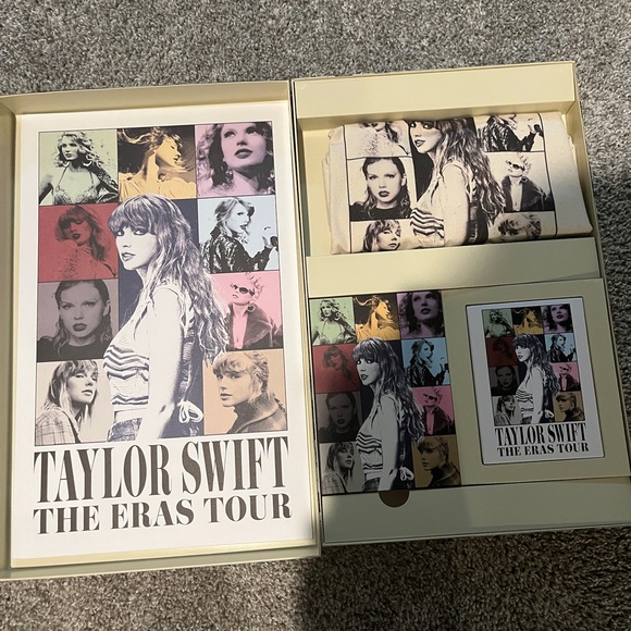 NEW TAYLOR SWIFT ERAS tour VIP box - Picture 1 of 2